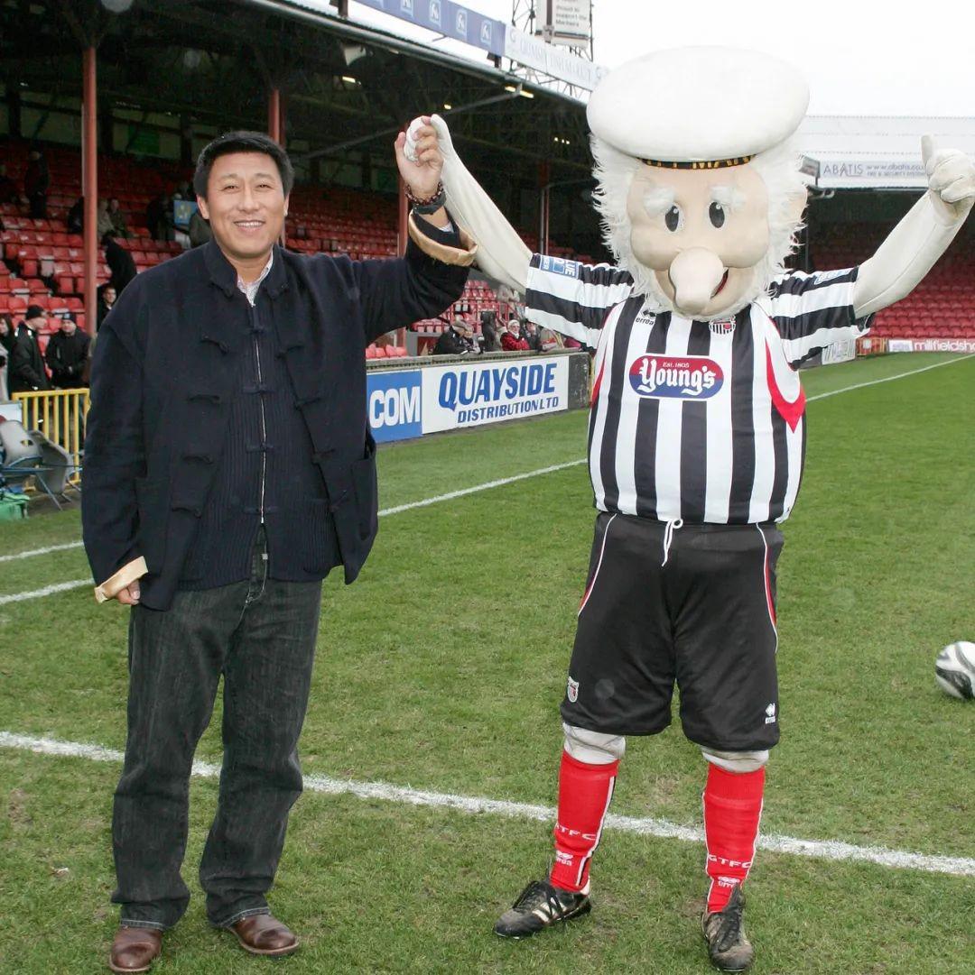 但杂志被我, 以下这篇文, 完成了首秀