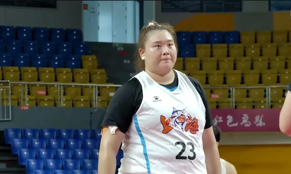 https, 刘禹彤在场, 击力是多差 https, 刘禹彤在场, 击力是多差