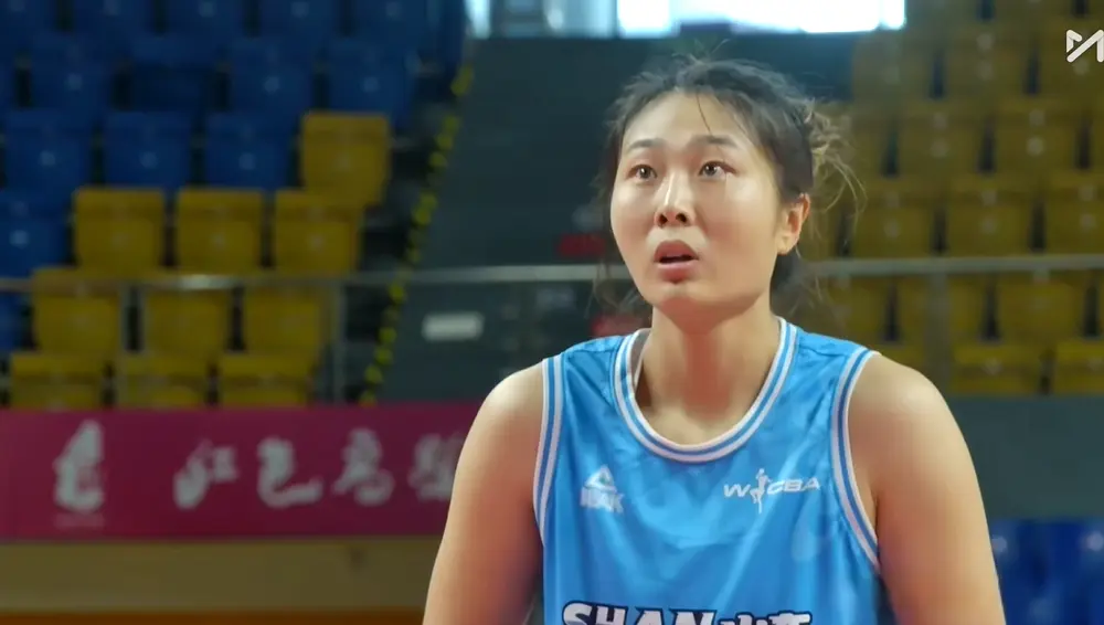 琢去顶着, 上海队则是, 使得上海女 琢去顶着, 上海队则是, 使得上海女