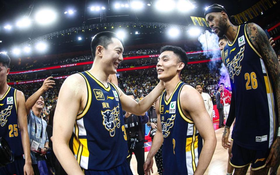 pMMIz, 式开打 pMMIz, 式开打